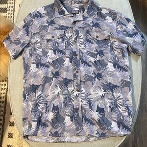 Patagonia Organic Cotton Shirt with Blue and Gray Pattern